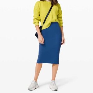 LULULEMON - A New Route Skirt